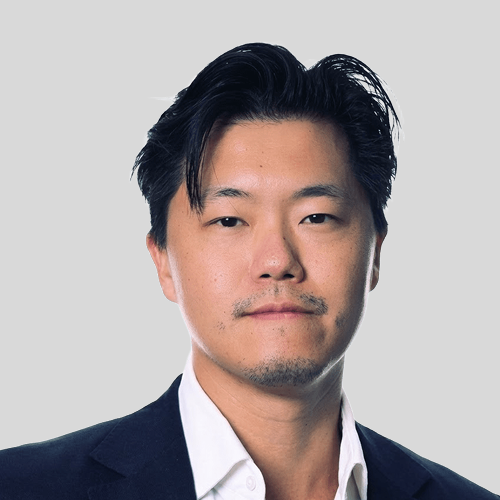 Eric W. Cao